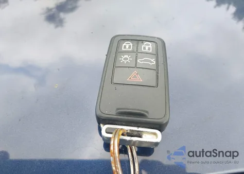 2011 Volvo S80 T6 from USA, damaged, VIN YV1902AH6B1140343